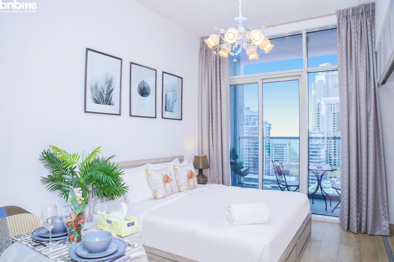 Bnbmehomes - Beautiful Lake View Studio Near Marina - 1504 두바이 외부 사진